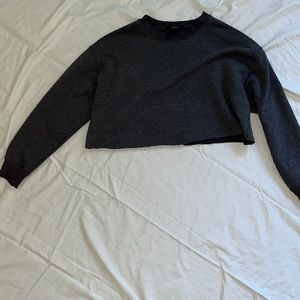 Cropped sweatshirt